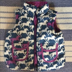 Hatley reversible padded vest.  2-3